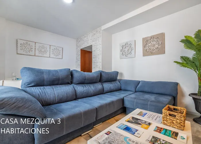 Casas Caballerizas Mezquita 1 Y 3 Hab