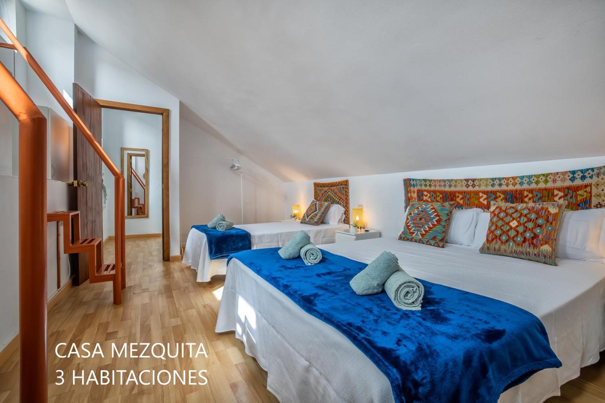 Casas Caballerizas Mezquita 1 Y 3 Hab Apartment