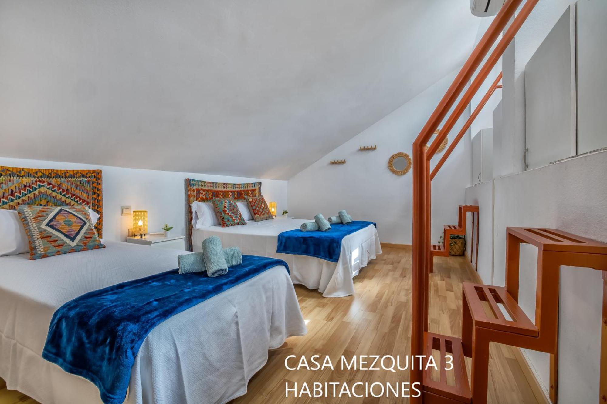 Apartment Casas Caballerizas Mezquita 1 Y 3 Hab *